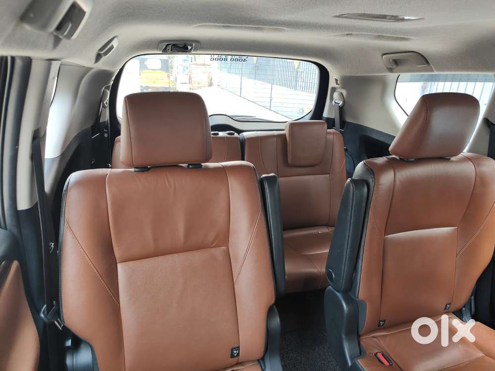 Toyota Innova Crysta 2.8 Z, 2016, Diesel