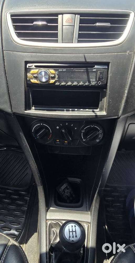 Maruti Suzuki Swift Vxi Cng, 2012, Cng & Hybrids