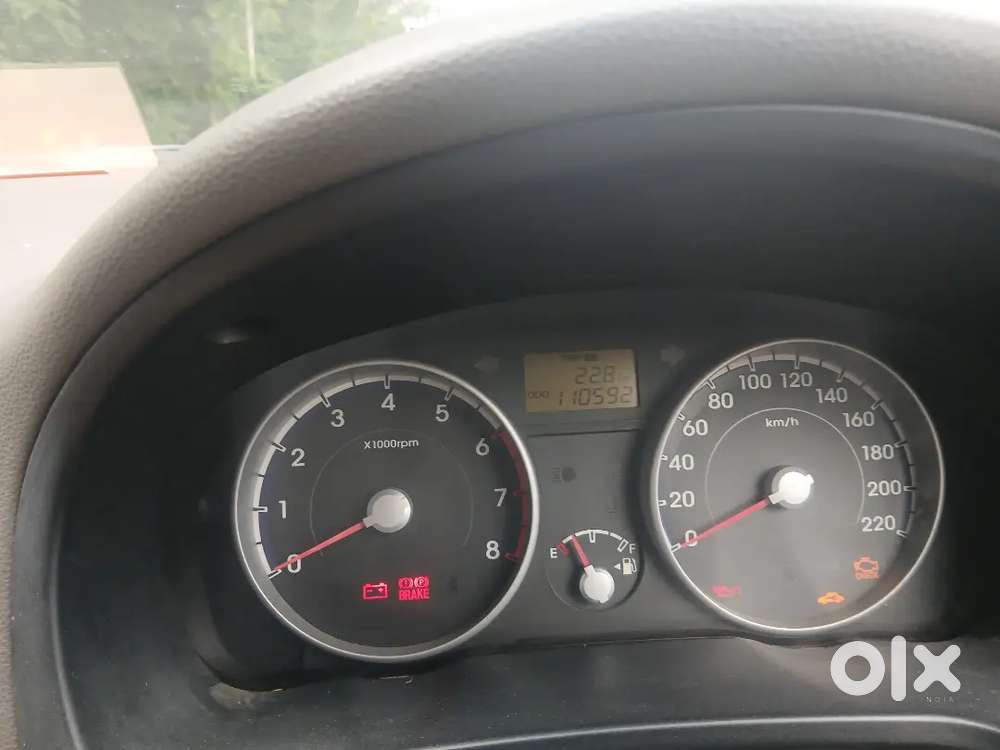 Hyundai Verna 2010