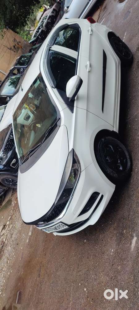 Tata Tiago 1.2 Revotron Xt (o), 2021, Petrol