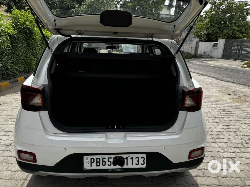 Hyundai Venue S 1.2 Petrol, 2021, Petrol