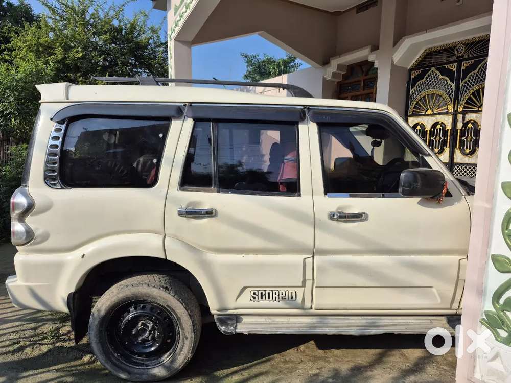 Mahindra Scorpio 2016