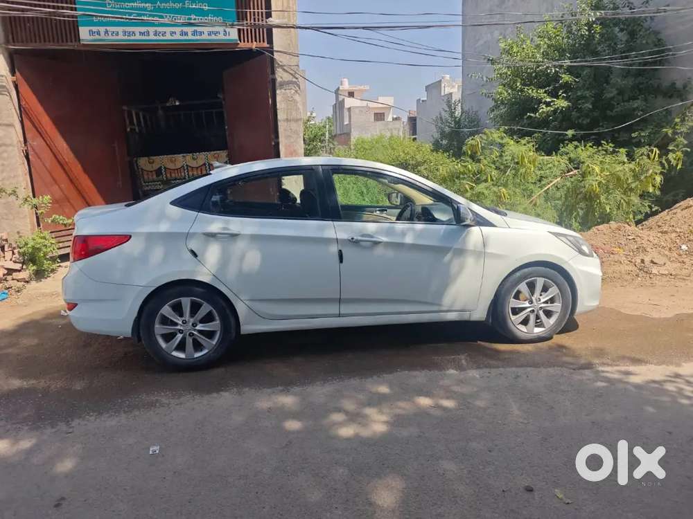 Hyundai Verna 2013