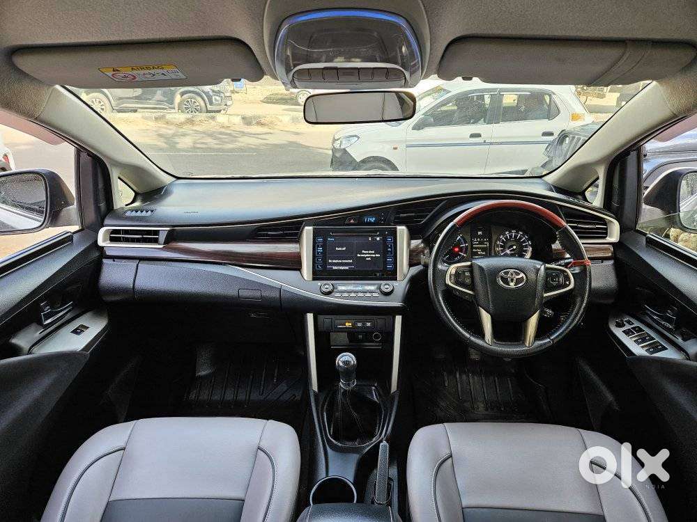 Toyota Innova Crysta 2.4 Vx Mt, 2019, Diesel