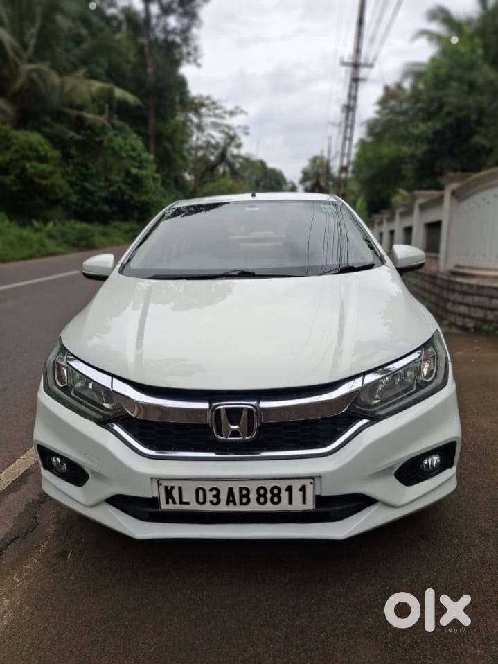 Honda City I-vtec V, 2017, Petrol