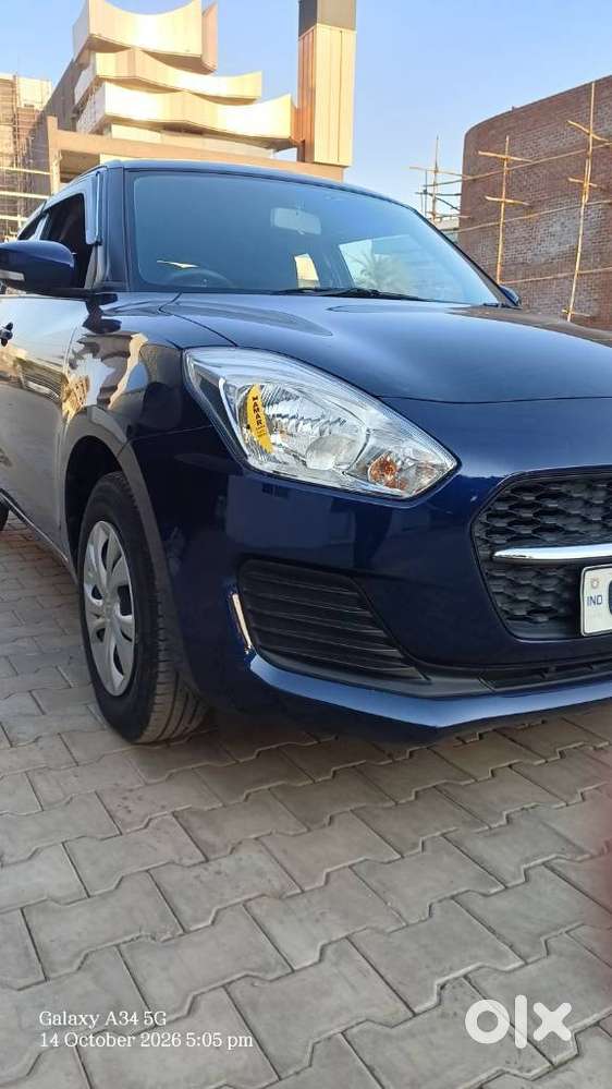 Maruti Suzuki Swift 1.2 Vxi (o), 2022, Petrol