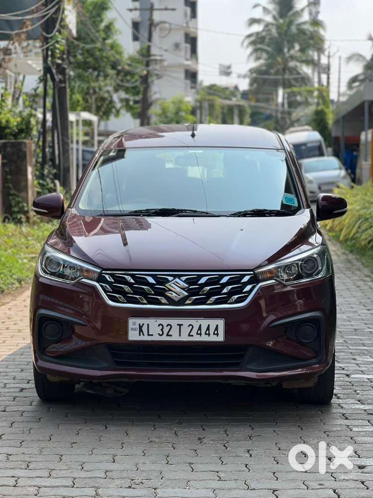 Maruti Suzuki Ertiga 1.5 Vxi, 2022, Petrol
