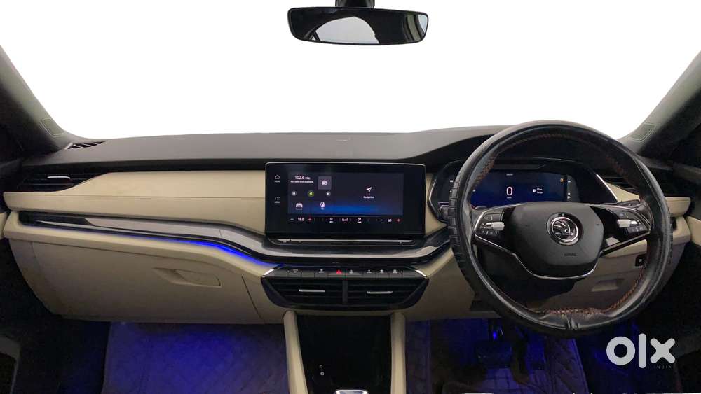 Skoda Octavia 2.0 Style Tsi At, 2022, Petrol