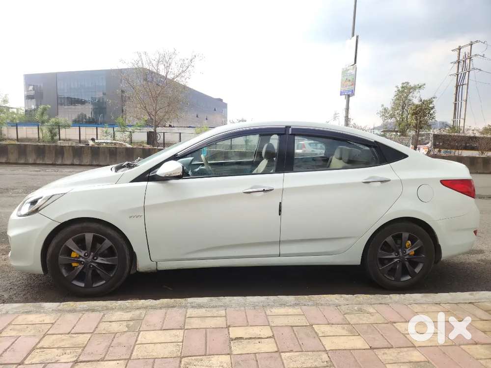 Hyundai Fluidic Verna 2011 Automatic Petrol Good Condition