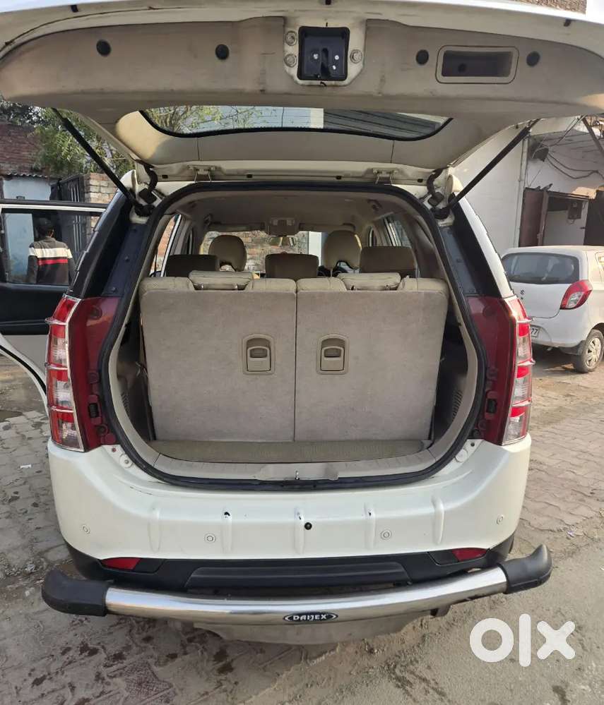 Mahindra Xuv500 W6 2017