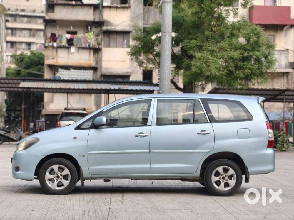 Toyota Innova 2.5 G (diesel) 8 Seater Bs Iv, 2011, Diesel