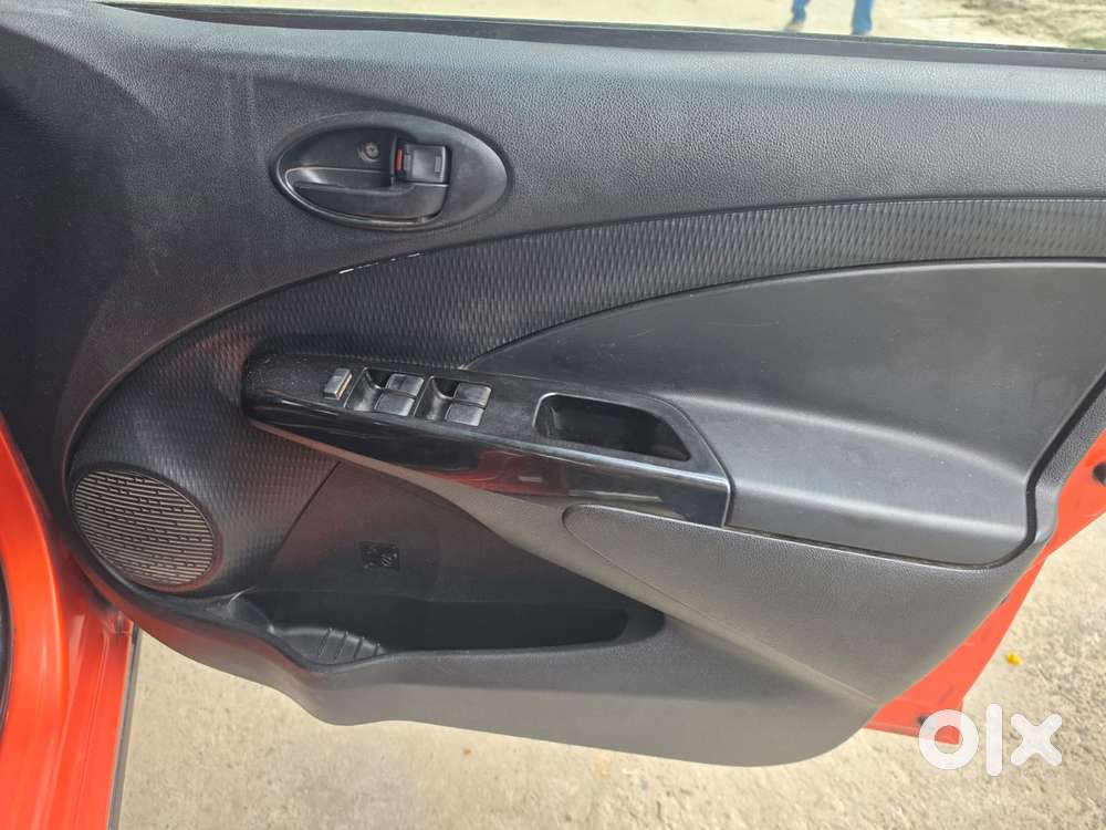 Toyota Etios Cross 1.2l G, 2014, Petrol
