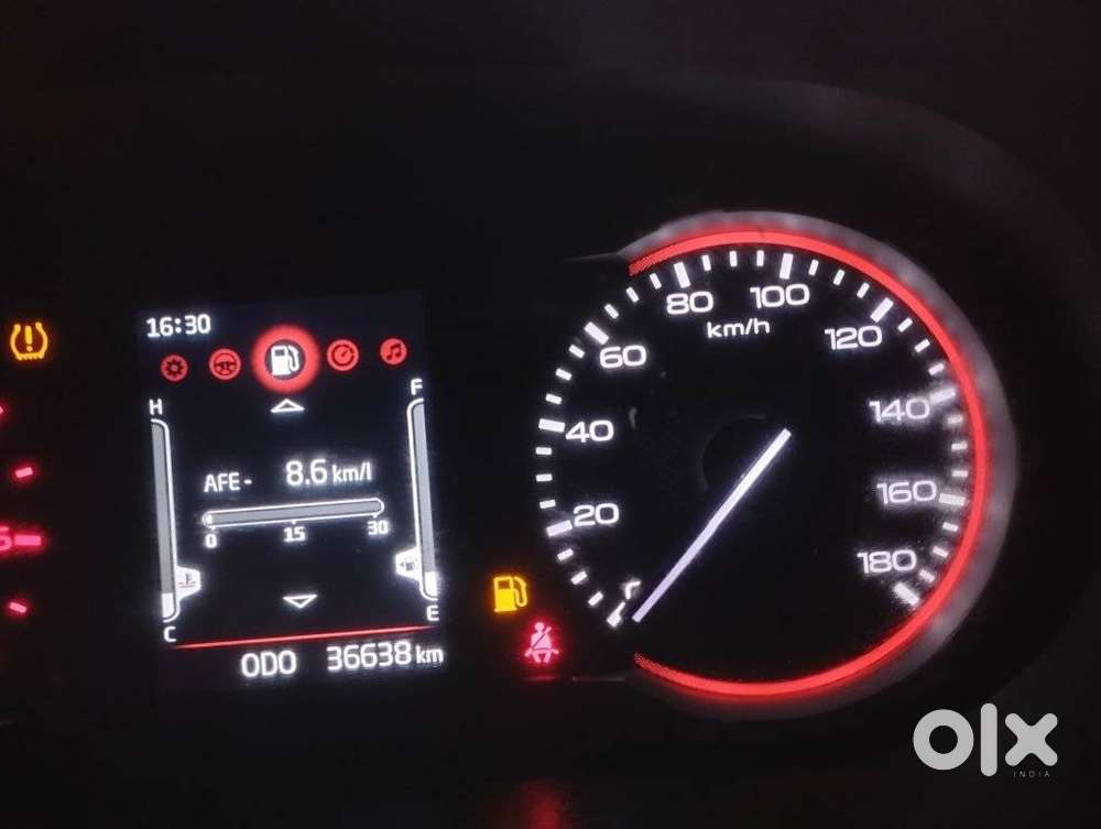 Mahindra Thar Lx D 4wd At, 2023, Diesel
