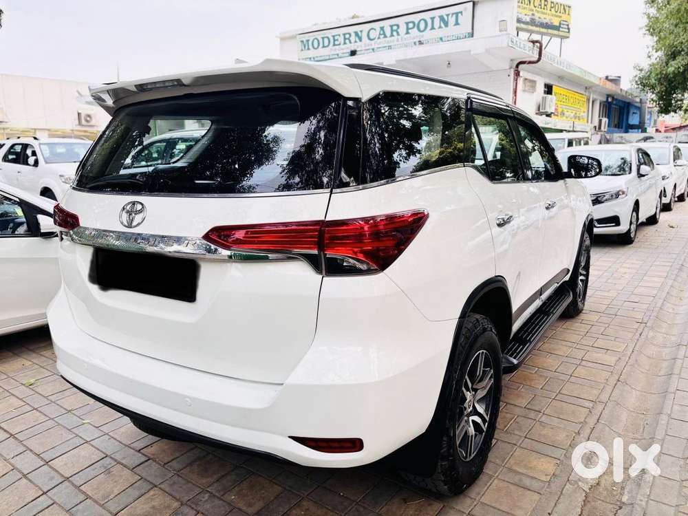 Toyota Fortuner 4x2 At 2.8 Diesel, 2017, Diesel