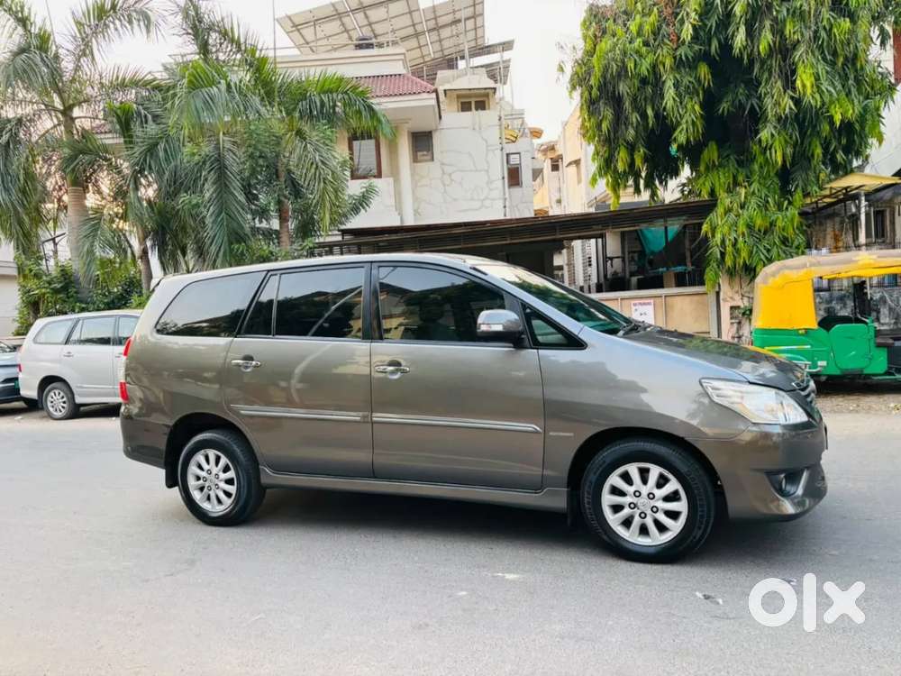 Toyota Innova 2.5 Vx 8 Str Bsiv, 2012, Diesel
