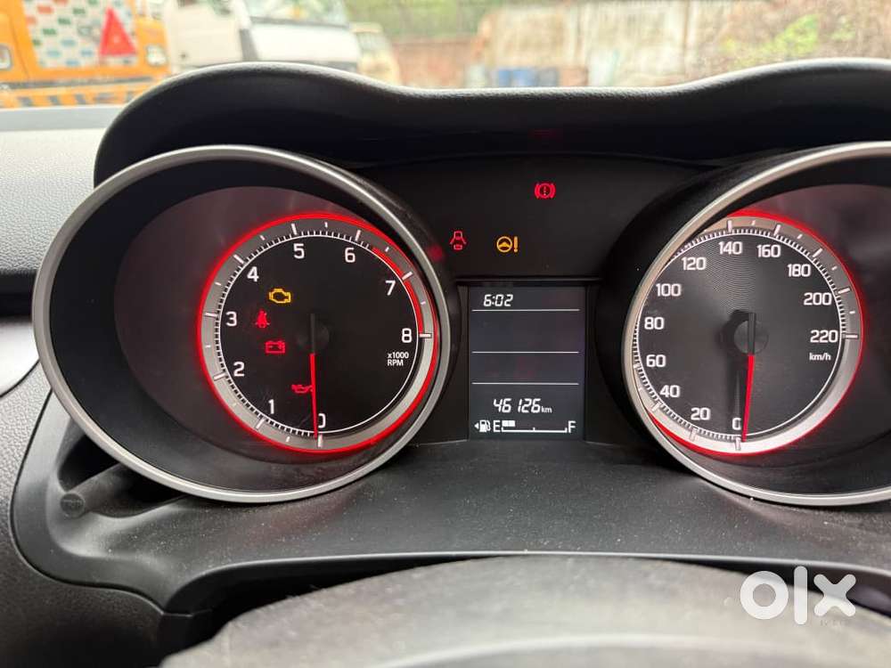 Maruti Suzuki Swift 1.2 Vxi (o), 2024, Petrol