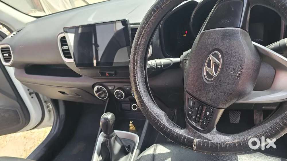Hyundai Venue 2022 Cng & Hybrids 75000 Km Driven