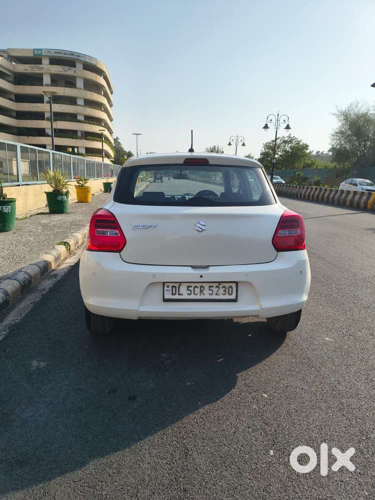 Maruti Suzuki Swift 1.2 Lxi (o), 2020, Petrol