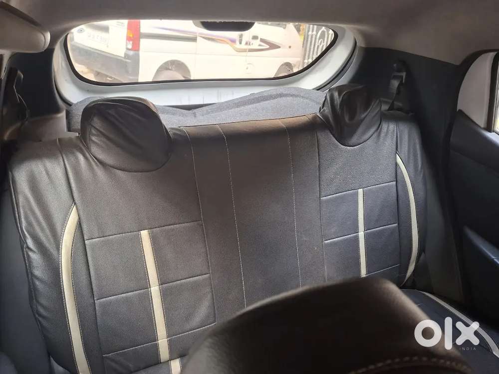 Renault Kwid Rxt O 2016 Super White Color In Super Condition
