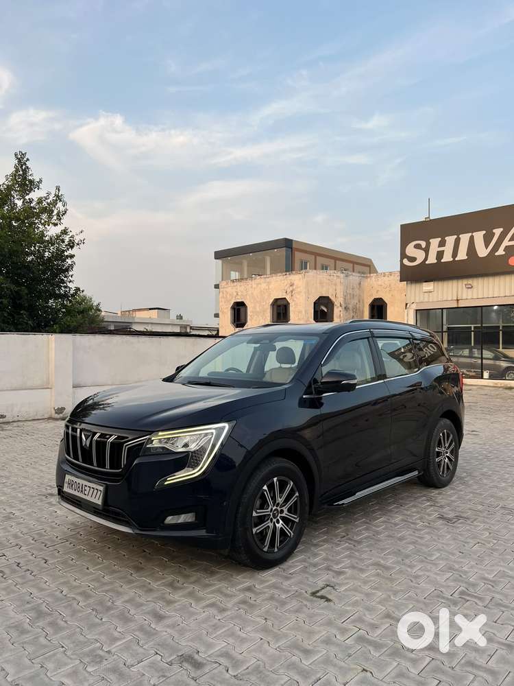 Mahindra Xuv700 2.0 Ax 7 Petrol At Luxury Pack Str, 2022, Petrol