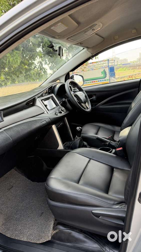 Toyota Innova Crysta 2.4 G Mt 8s, 2017, Diesel