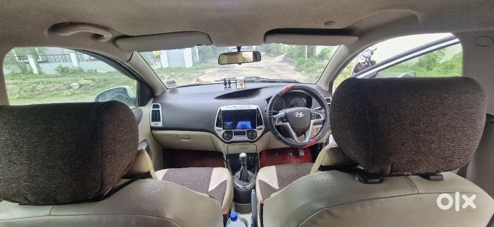 Hyundai I20 1.2 Sportz 2011(negotiable)