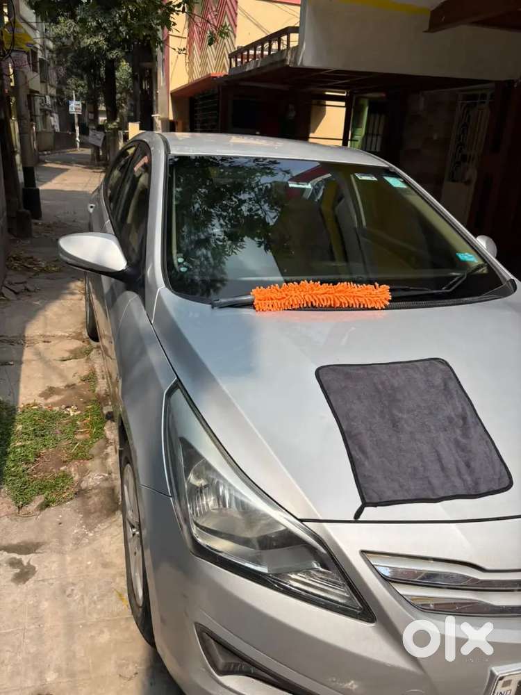 Hyundai Verna 2015 Petrol. Upto Tax 2030 Sedan Luxury Car 1600cc