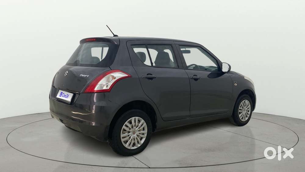 Maruti Suzuki Swift 1.2 Lxi (o), 2017, Petrol