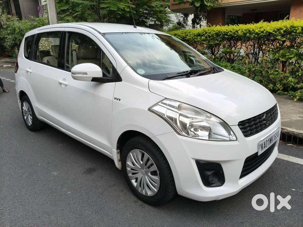 Maruti Suzuki Ertiga Zxi, 2012, Petrol