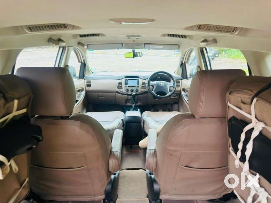 Toyota Innova 2.5 Gx (diesel) 7 Seater, 2016, Diesel