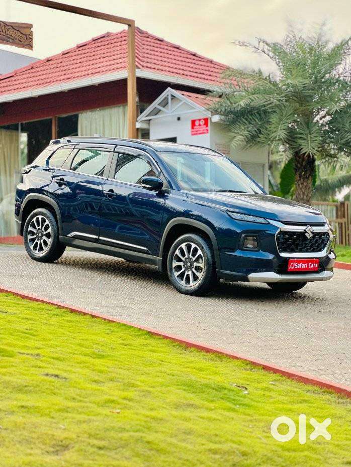 Maruti Suzuki Grand Vitara 1.5 Alpha Smart Hybrid At, 2023, Petrol