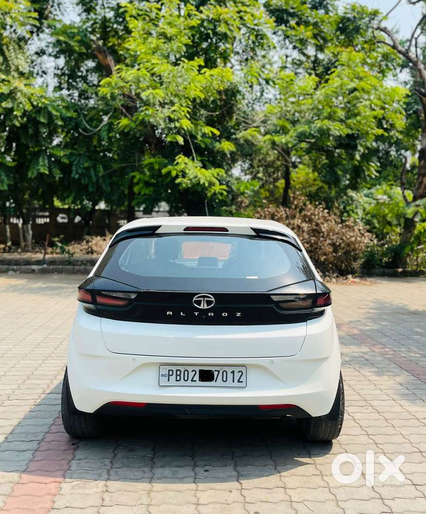 Tata Altroz, 2021, Petrol