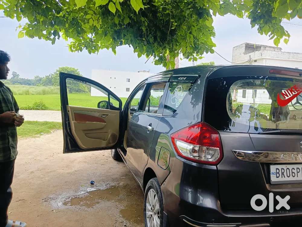 Maruti Suzuki Ertiga Zxi 2017