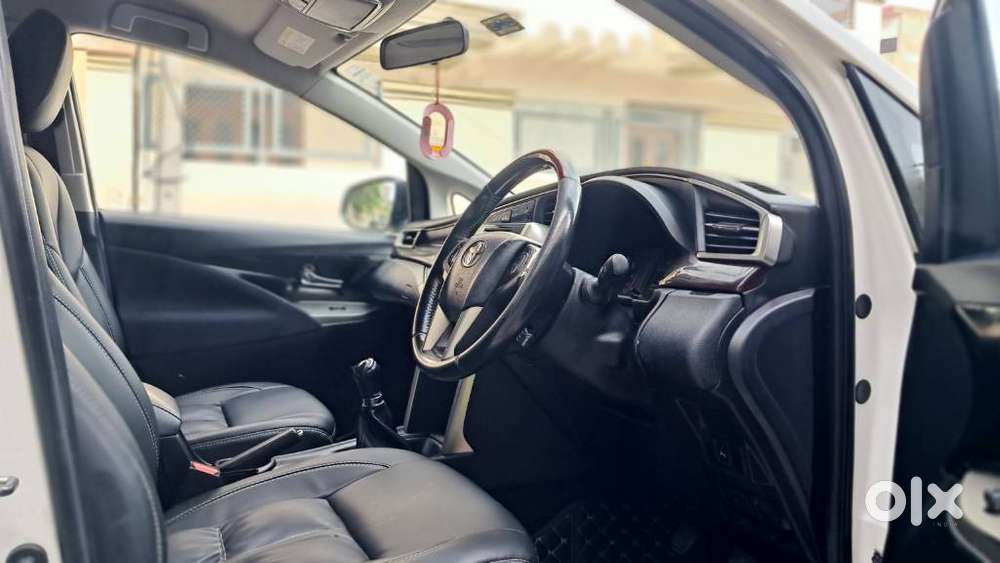 Toyota Innova Crysta 2.4 V, 2018, Diesel
