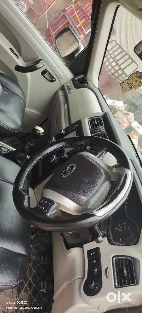 Mahindra Scorpio S10 2015