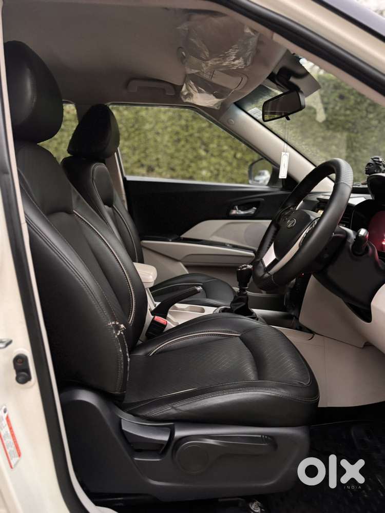 Mahindra Xuv300 W8, 2021, Petrol