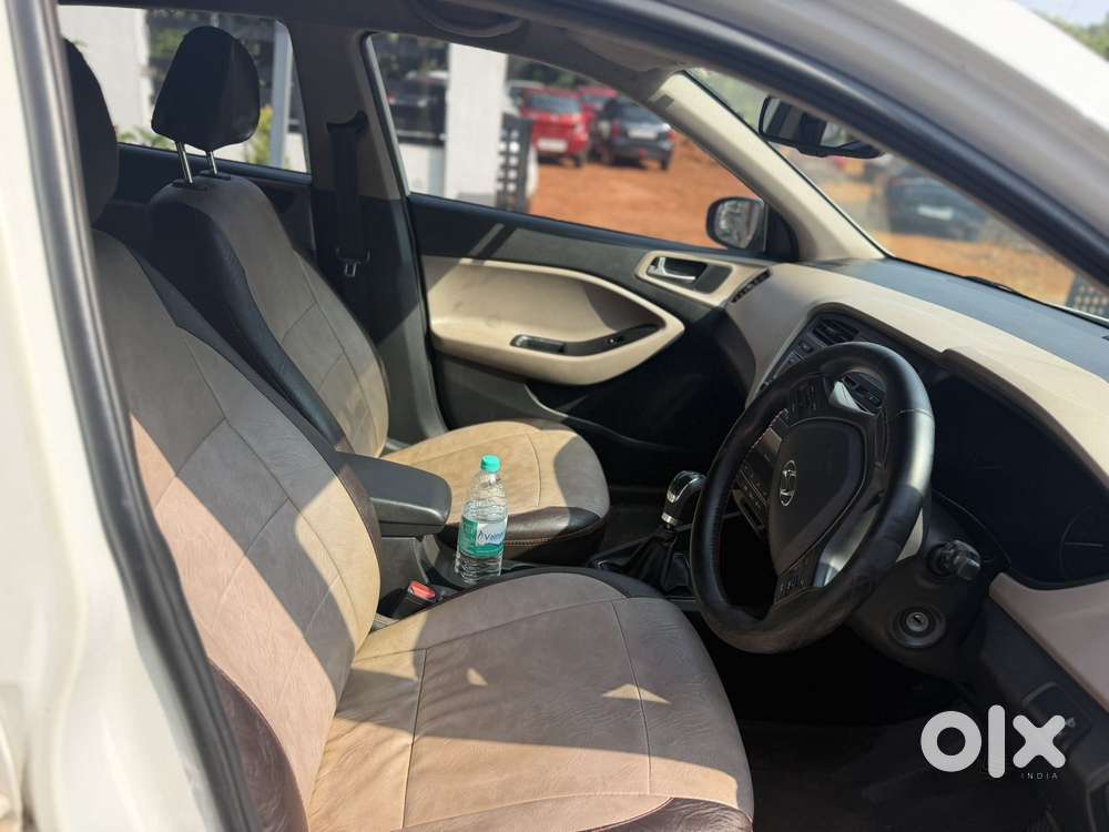 Hyundai I20 Sportz 1.2 Bs-iv, 2015, Petrol