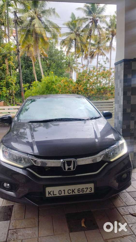 Honda City V 2019 Model Full Company Services, Accident Free Status