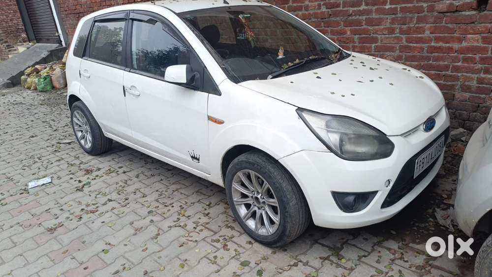 Ford Figo 2012 Diesel 95000 Km Driven