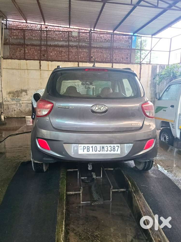 Hyundai Grand I10 Sportz 2014