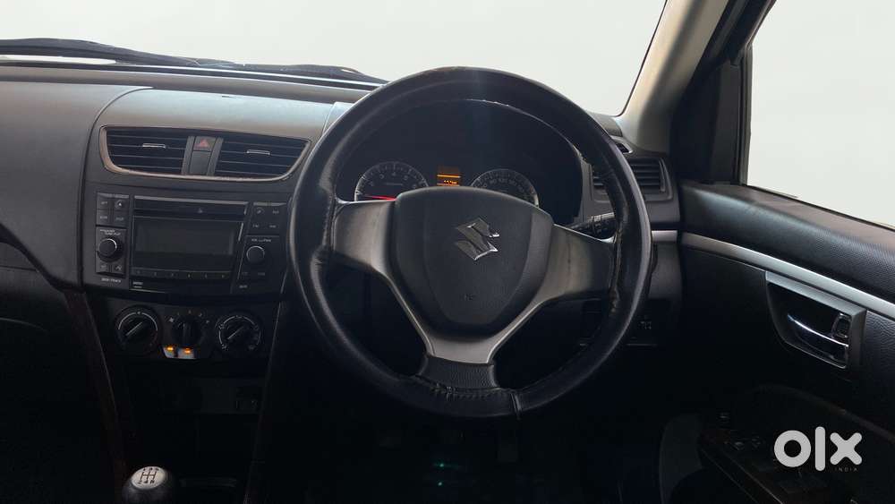 Maruti Suzuki Swift Vxi, 2016, Petrol