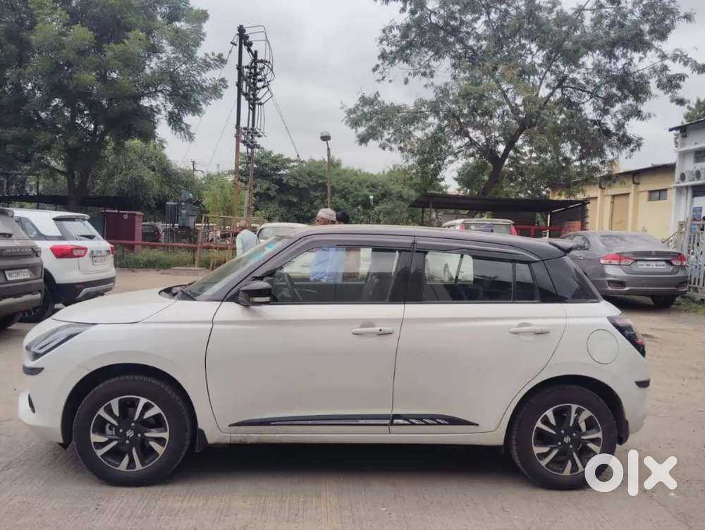 Maruti Suzuki Swift 2025 Petrol 9000 Km Driven