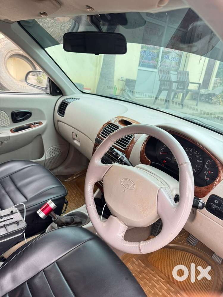 Hyundai Accent Petrol 2013