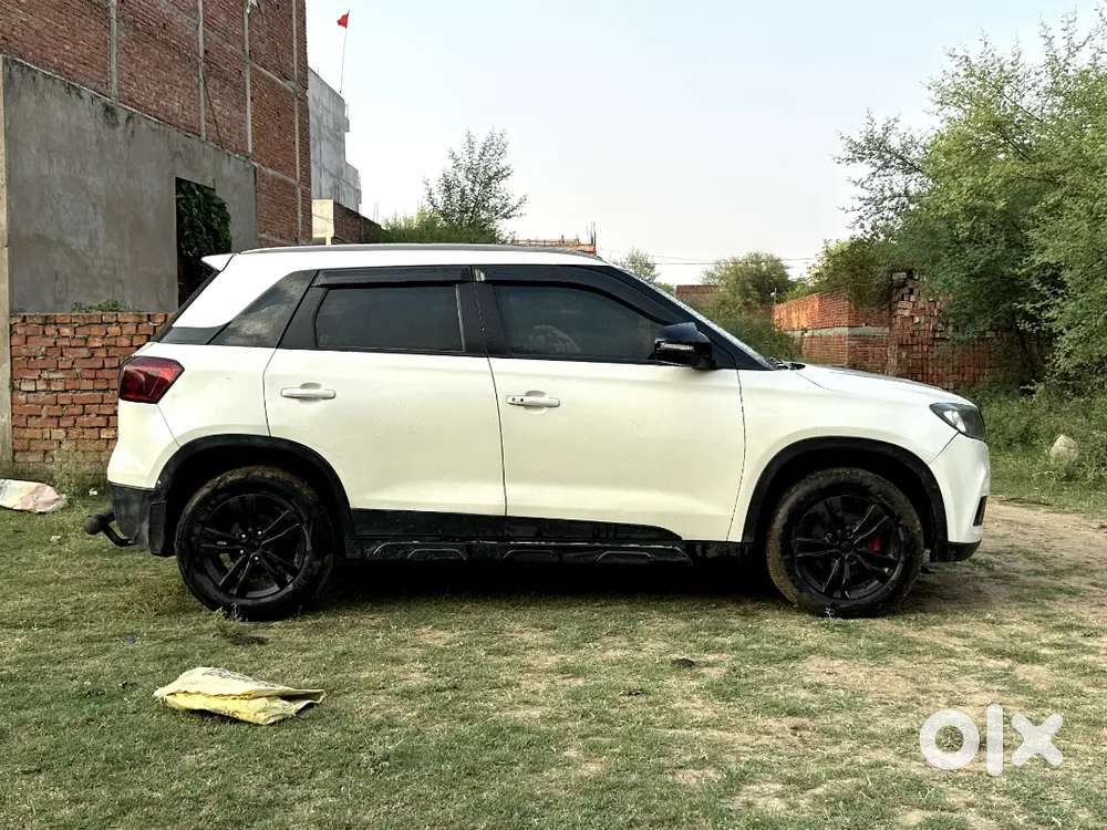 Maruti Suzuki Brezza 2018 Diesel 80000 Km Driven