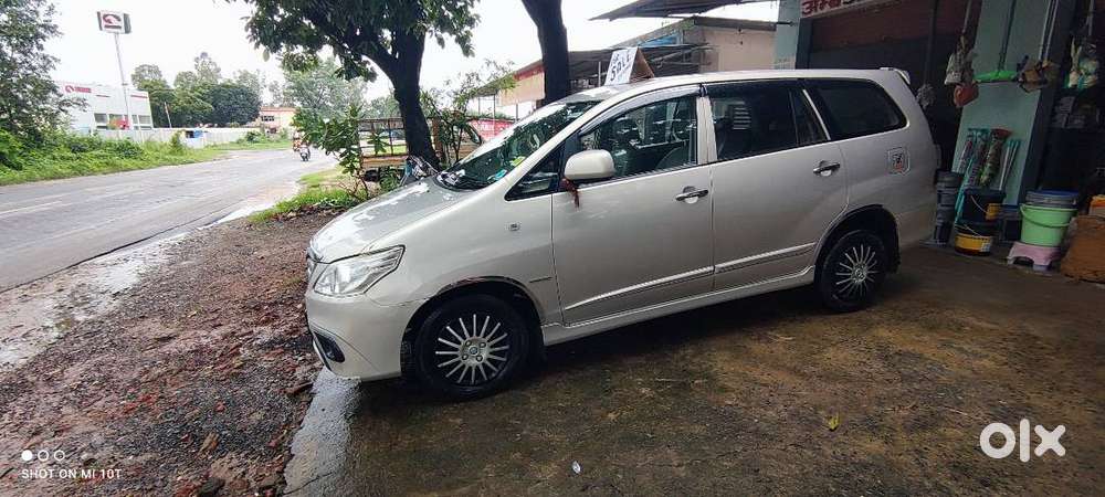 Toyota Innova 2.5 G 8 Seater Mint Condition
