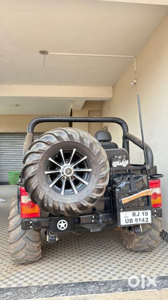Jeep ( Fully Loaded )