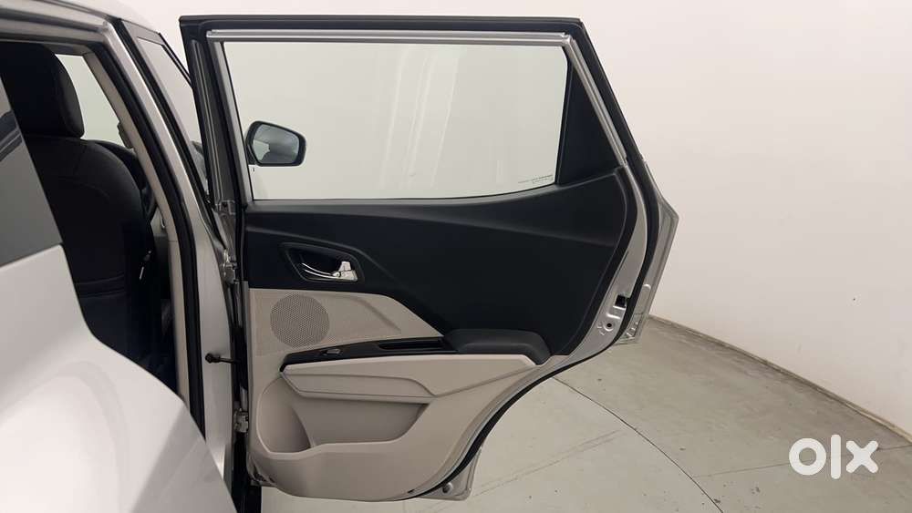 Mahindra Xuv300 W8 Diesel, 2019, Diesel