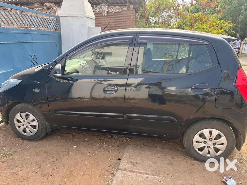 Hyundai I10 2011 Petrol 124000 Km Driven