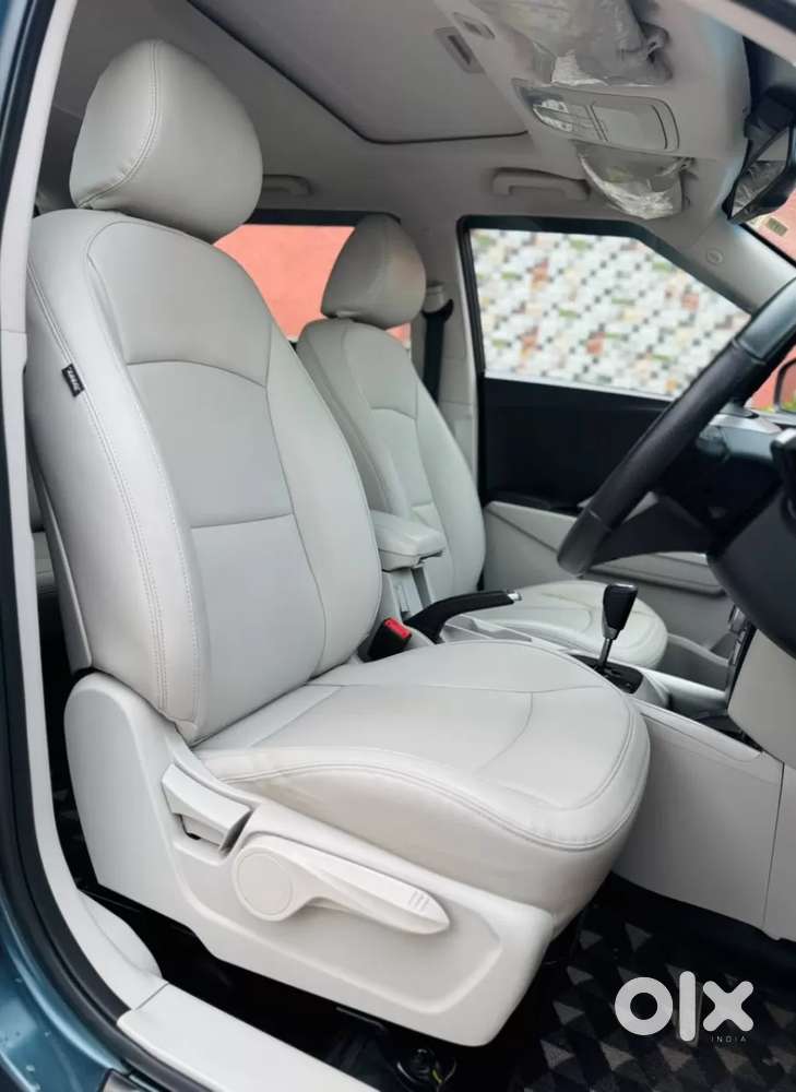 Mahindra Xuv300 W8 Option Diesel, 2023, Diesel