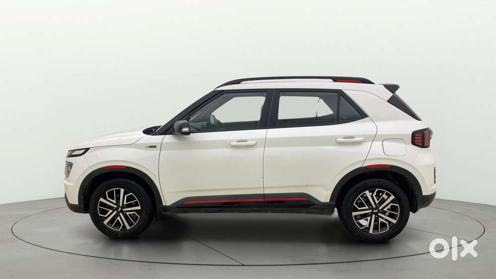 Hyundai Venue N Line 1.0 N8 Turbo Dct, 2022, Petrol